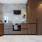 2br Beachfront Sea View Balcony Апартаменты Лимасол
